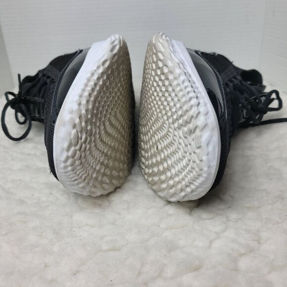 Under Armour Curry Flow 8 Men's Sneaker Size 12 Black White Stephen 3024… - Picture 11 of 11